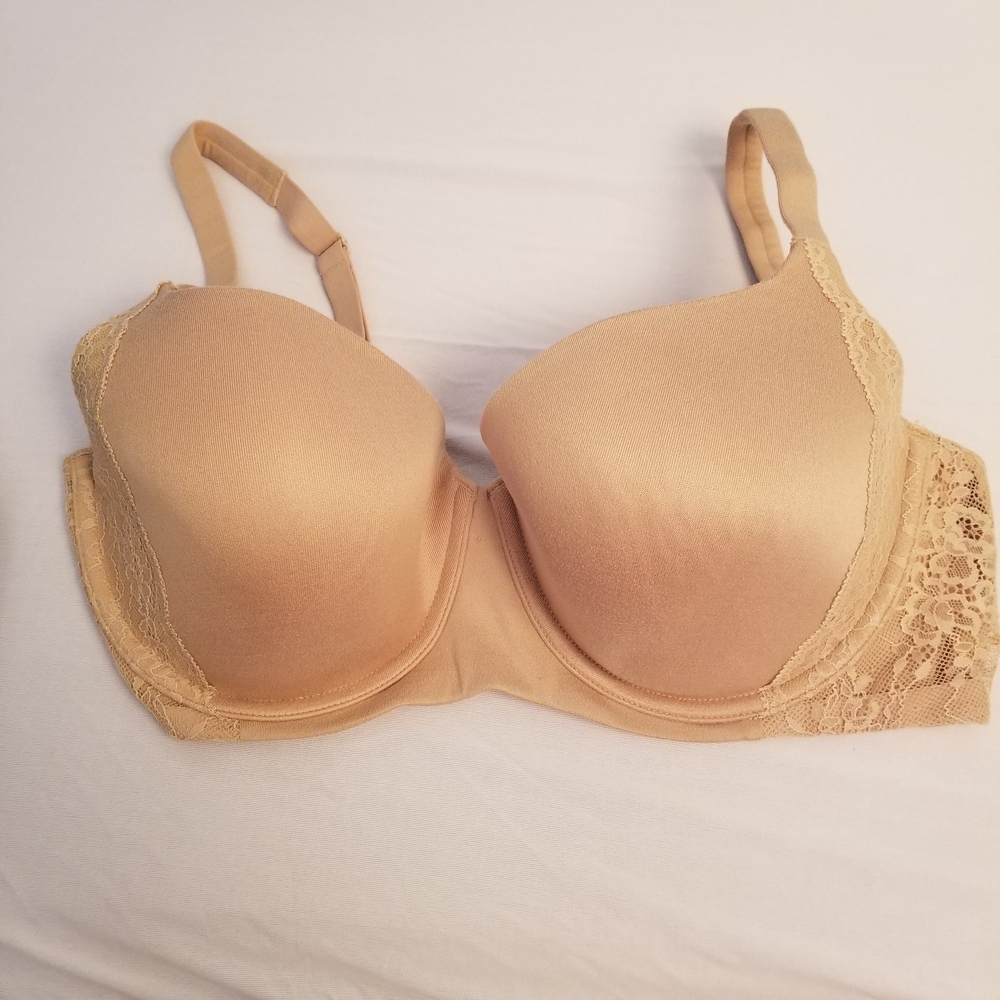 Secret Treasures Initiates Bra Beige Size 38 D RN 52469
